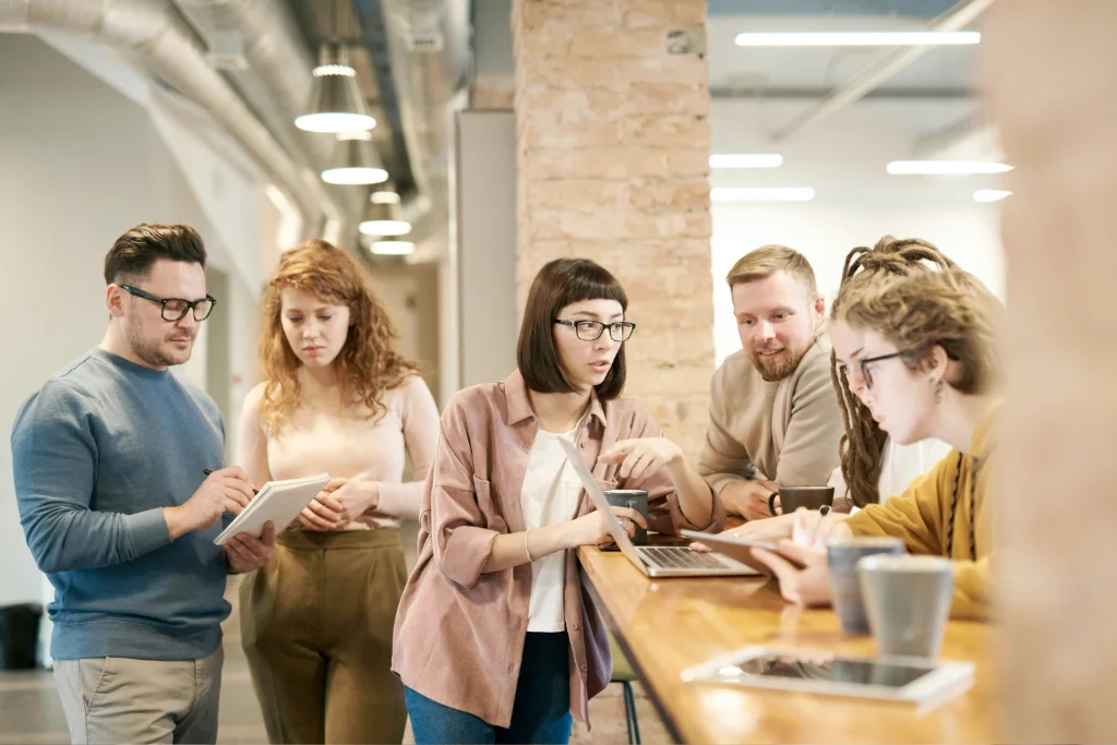 Misi Sol.Famel dalam pengembangan web